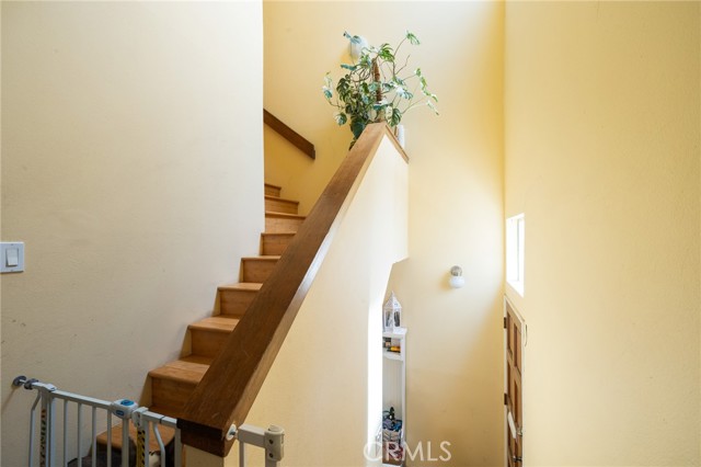 4511 Coldwater Canyon Avenue, Studio City CA: https://media.crmls.org/medias/647cc5b4-adcc-4158-b83f-cca4b9202966.jpg