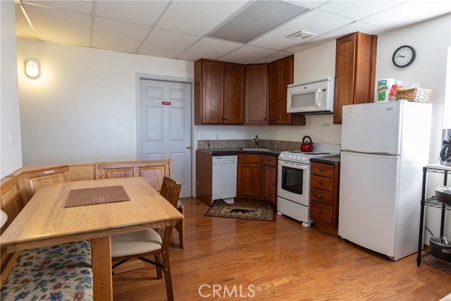 Detail Gallery Image 51 of 75 For 7501 Yosemite Park, Yosemite,  CA 95389 - 5 Beds | 3/1 Baths