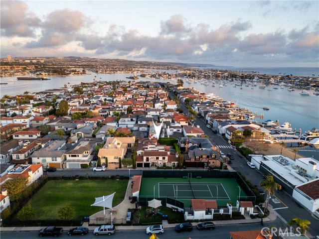 Detail Gallery Image 65 of 66 For 110 via Trieste, Newport Beach,  CA 92663 - 5 Beds | 5/1 Baths