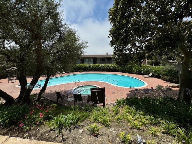 6542 Ocean Crest Drive, Rancho Palos Verdes, California 90275, 2 Bedrooms Bedrooms, ,2 BathroomsBathrooms,Residential,For Sale,Ocean Crest,SB25009798