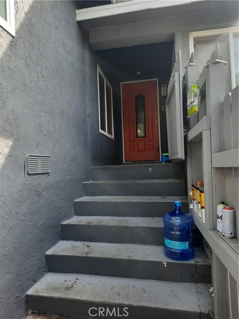 stairs to front door