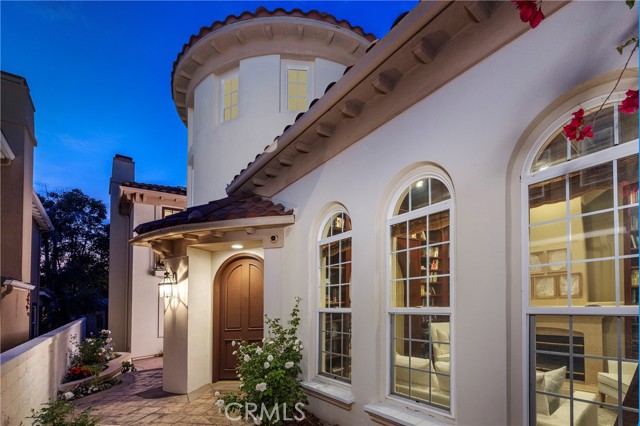 Detail Gallery Image 2 of 45 For 6471 Frampton Cir, Huntington Beach,  CA 92648 - 5 Beds | 4/1 Baths