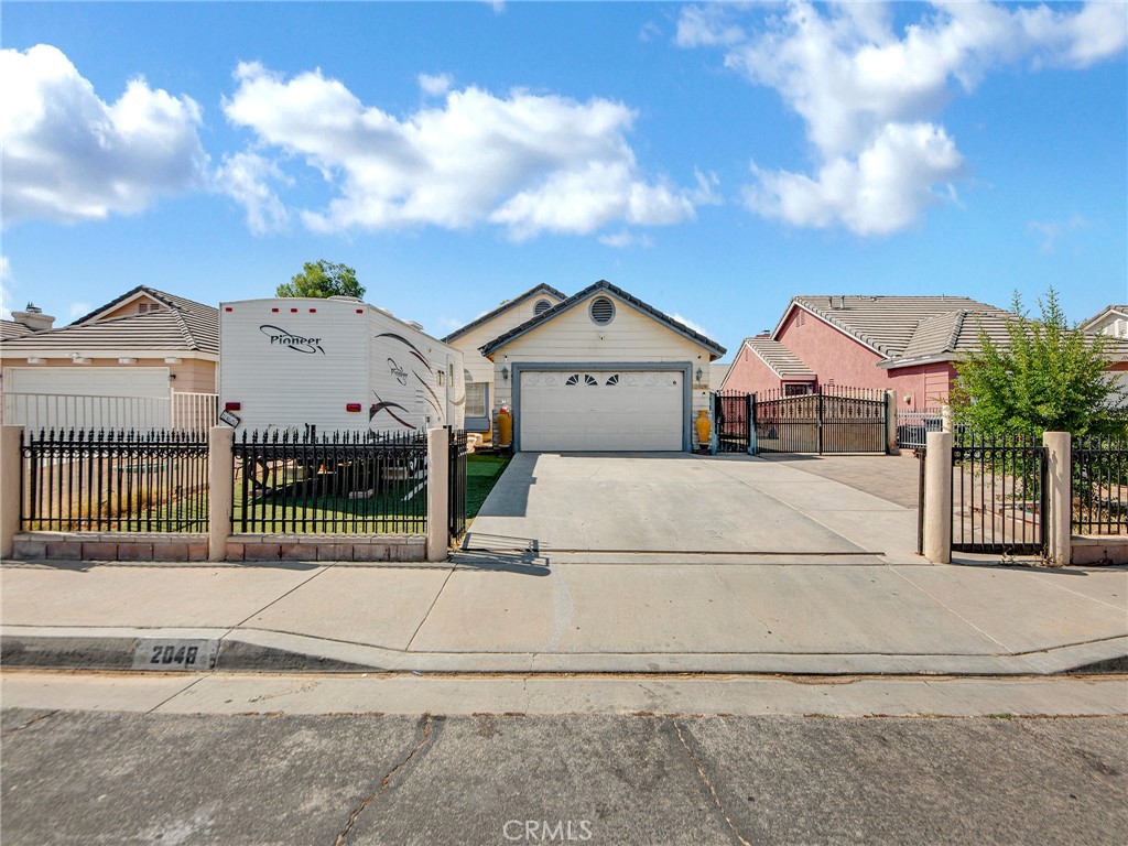 2048 E Avenue R4