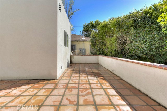 Detail Gallery Image 25 of 27 For 5709 Beck Ave, North Hollywood,  CA 91601 - 2 Beds | 2 Baths