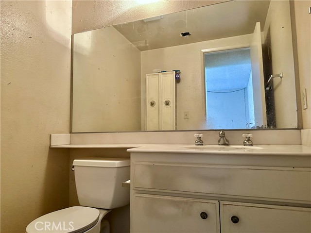 Detail Gallery Image 7 of 23 For 1224 Westmont Dr, San Pedro,  CA 90732 - 2 Beds | 2/1 Baths