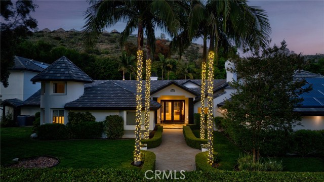 Detail Gallery Image 5 of 75 For 10372 Crawford Canyon Rd, North Tustin,  CA 92705 - 5 Beds | 6/1 Baths