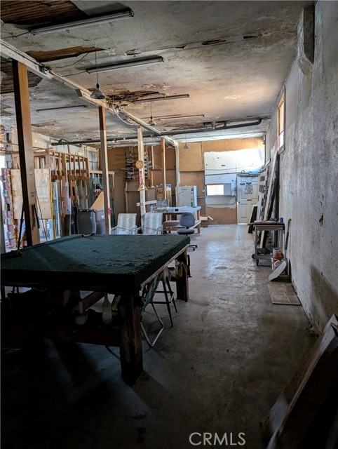 Detail Gallery Image 15 of 20 For 1071 Center St, Riverside,  CA 92507 - 4 Beds | 2 Baths