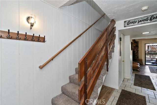 Detail Gallery Image 19 of 36 For 861 Thrush, Big Bear Lake,  CA 92315 - 3 Beds | 2 Baths