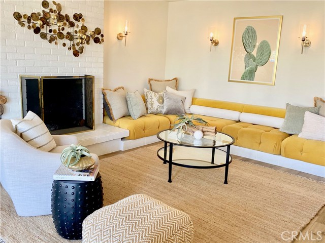 Detail Gallery Image 9 of 33 For 322 Grand Canal, Newport Beach,  CA 92662 - 3 Beds | 3 Baths