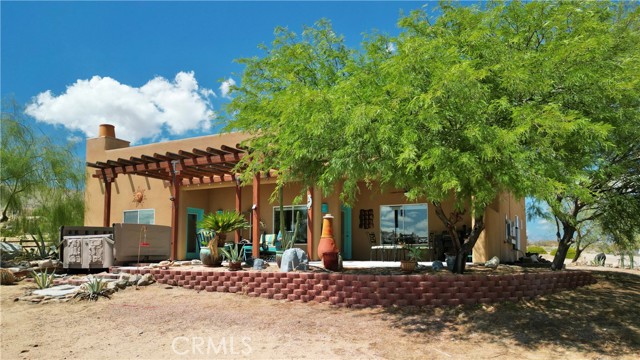 7125 Sunny Vista Road, Joshua Tree CA: https://media.crmls.org/medias/64844546-5e81-477d-9542-474030760f98.jpg