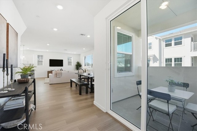 Detail Gallery Image 23 of 43 For 2392 Haley Point Drive #104,  Ventura,  CA 93003 - 3 Beds | 3/1 Baths