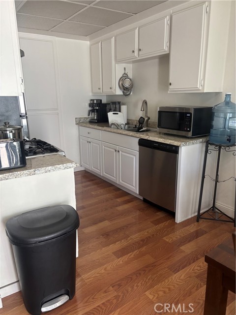 Image 7 of 13 For 20359 Ivy Hill Lane 13