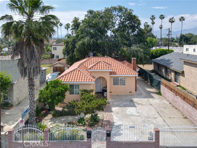14421 Chatsworth Drive photo 1