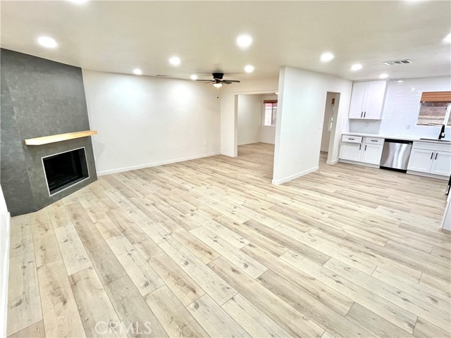 Detail Gallery Image 12 of 46 For 28451 Murrieta, Menifee,  CA 92586 - 2 Beds | 1 Baths