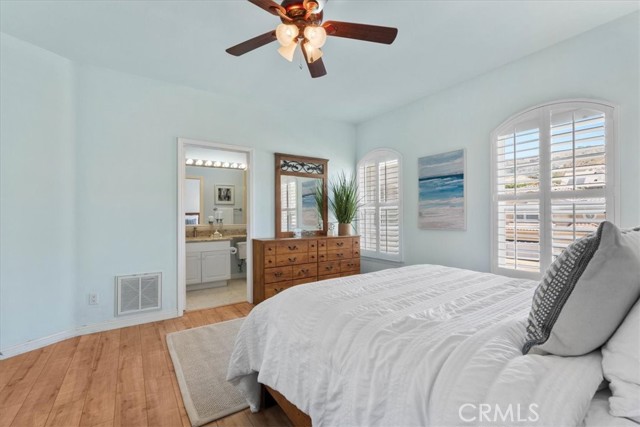 20342 Via Cellini, Porter Ranch CA: https://media.crmls.org/medias/648729c7-b827-48d9-ac21-98e9d2743dcb.jpg