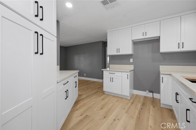 17221 Hidalgo Drive, Perris CA: https://media.crmls.org/medias/64872a1b-46aa-404a-86b8-3f394c82a528.jpg