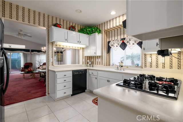 Detail Gallery Image 11 of 36 For 40235 via Tonada, Murrieta,  CA 92562 - 3 Beds | 2 Baths