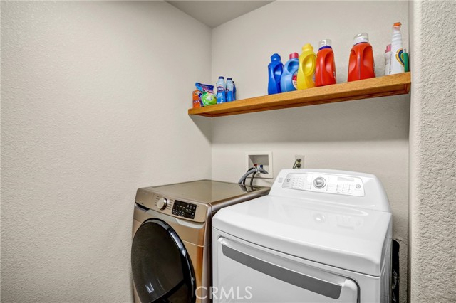 Detail Gallery Image 32 of 48 For 15813 Willow St, Hesperia,  CA 92345 - 4 Beds | 2/1 Baths