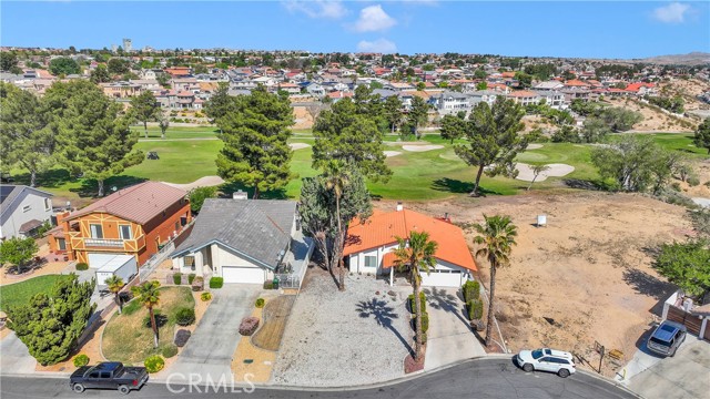 12990 Cedarbrook Lane, Victorville CA: https://media.crmls.org/medias/648845fe-c4fe-429b-97ce-f2f1f47ef30c.jpg