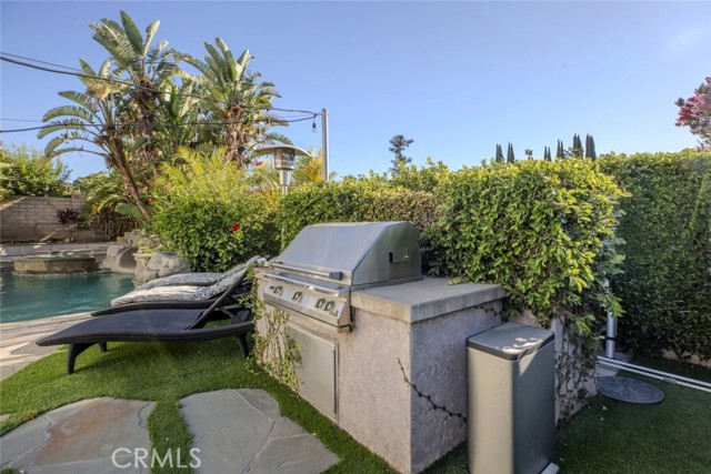 721 Cinnabar Place, Simi Valley CA: https://media.crmls.org/medias/6488d1a9-3e96-4291-8603-6bf1bc78d9cd.jpg
