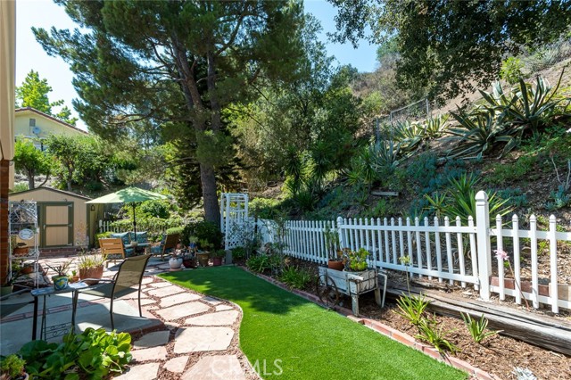 Detail Gallery Image 33 of 40 For 6611 Elmhurst Dr, Tujunga,  CA 91042 - 3 Beds | 2 Baths