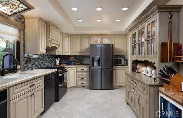 Detail Gallery Image 5 of 44 For 1522 Deerfoot Drive, Diamond Bar,  CA 91765 - 4 Beds | 3 Baths