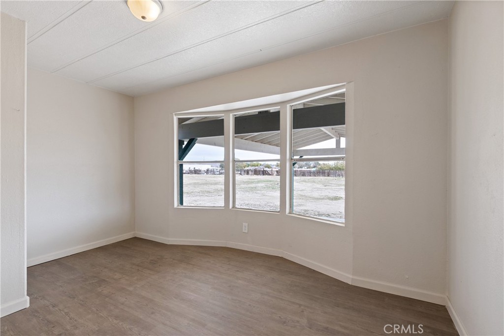 MLS #SR25268777 image #12