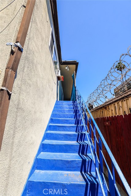 Detail Gallery Image 9 of 20 For 6413 S Vermont Ave, Los Angeles,  CA 90044 - – Beds | – Baths