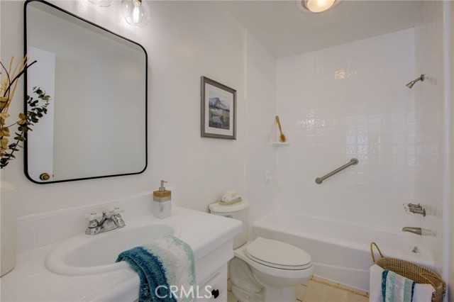 Detail Gallery Image 33 of 43 For 433 Parkrose Ave, Monrovia,  CA 91016 - 4 Beds | 2 Baths