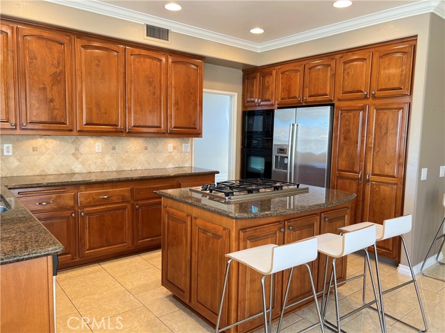 Detail Gallery Image 3 of 28 For 37 via Gatillo, Rancho Santa Margarita,  CA 92688 - 3 Beds | 2/1 Baths