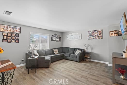 Detail Gallery Image 14 of 17 For 13971 Clydesdale Run Lane, Victorville,  CA 92394 - 4 Beds | 2/1 Baths