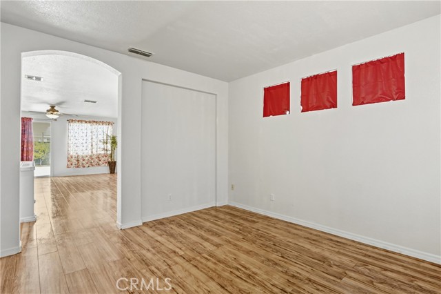 9209 Rosecut Court, Sacramento CA: https://media.crmls.org/medias/648f7faf-db09-4bbe-a5d1-e693d48088aa.jpg