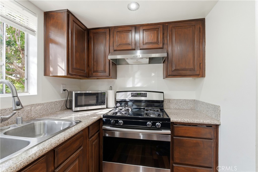 MLS #DW25259521 image #5