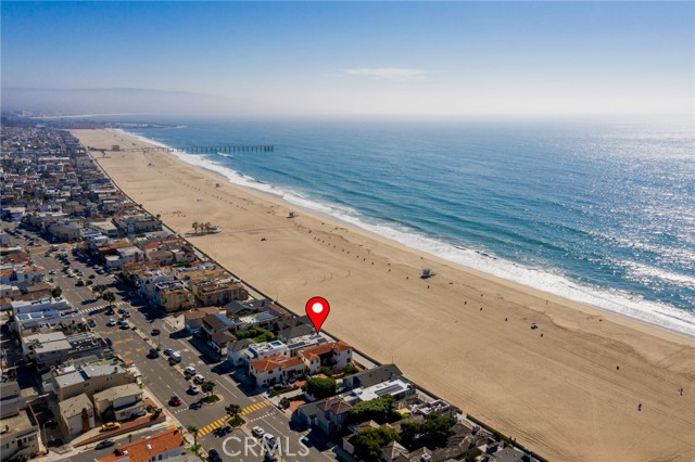 2428 The Strand, Hermosa Beach CA: https://media.crmls.org/medias/648fce24-b76e-4339-b561-eb37077f958a.jpg