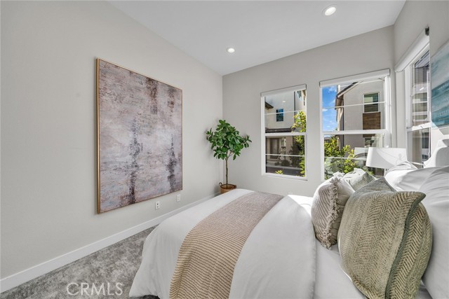 Detail Gallery Image 21 of 63 For 120 Parkland Alley, Lake Forest,  CA 92630 - 5 Beds | 4 Baths