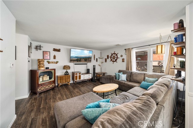 Detail Gallery Image 3 of 27 For 45362 15th St, Lancaster,  CA 93534 - 3 Beds | 1/1 Baths