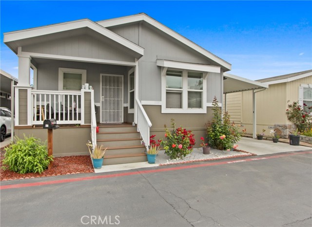 13202 Hoover Street, Westminster CA: https://media.crmls.org/medias/6490a9e8-1487-4337-92f8-454d0ac0d2f0.jpg