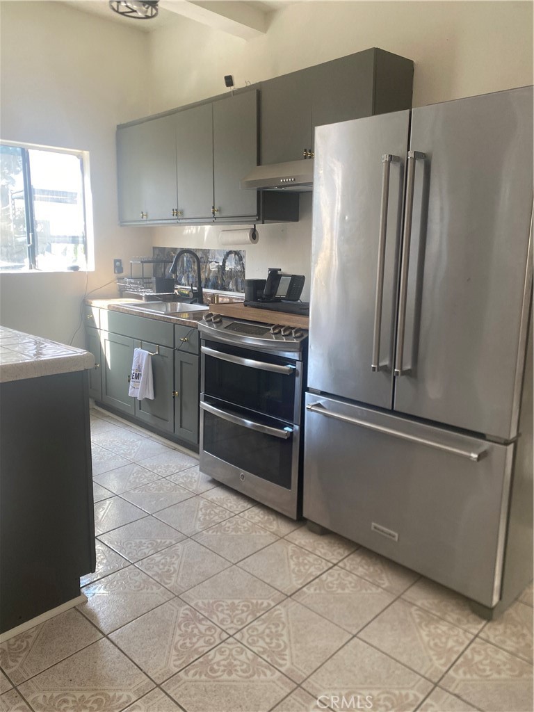 MLS #DW25062107 image #17