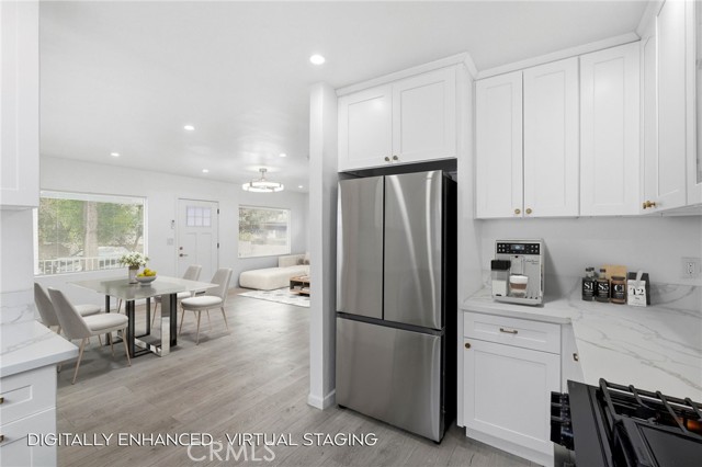 Detail Gallery Image 13 of 32 For 833 E Acacia, Glendale,  CA 91205 - 3 Beds | 2 Baths