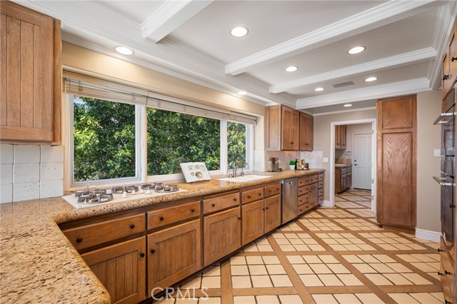 Detail Gallery Image 11 of 59 For 34 San Clemente Dr, Rancho Palos Verdes,  CA 90275 - 4 Beds | 4 Baths