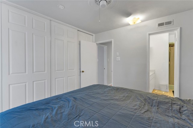 Detail Gallery Image 22 of 39 For 19385 Saint Timothy Ct, Apple Valley,  CA 92307 - 3 Beds | 2/1 Baths