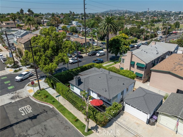 600 Ximeno Avenue, Long Beach, California 90814, 2 Bedrooms Bedrooms, ,1 BathroomBathrooms,Single Family Residence,For Sale,Ximeno,PW24179208