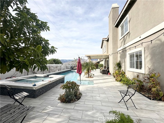 1539 Carmel Court, Redlands CA: https://media.crmls.org/medias/6494cede-0176-4a29-949d-e45781d4548f.jpg