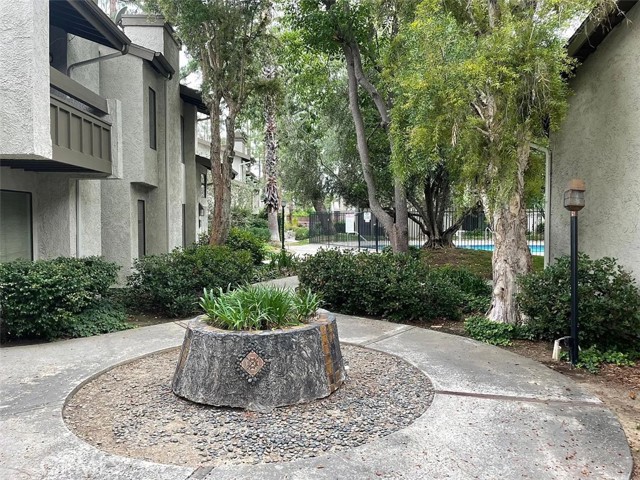 Front Image Thumbnail for CRSR26026492