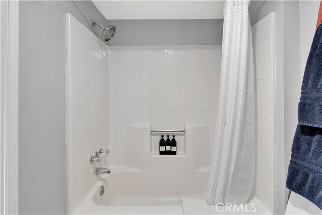825 Grass Valley Road, Lake Arrowhead CA: https://media.crmls.org/medias/649693fa-5047-4aa2-bcec-c08b4f7467cc.jpg