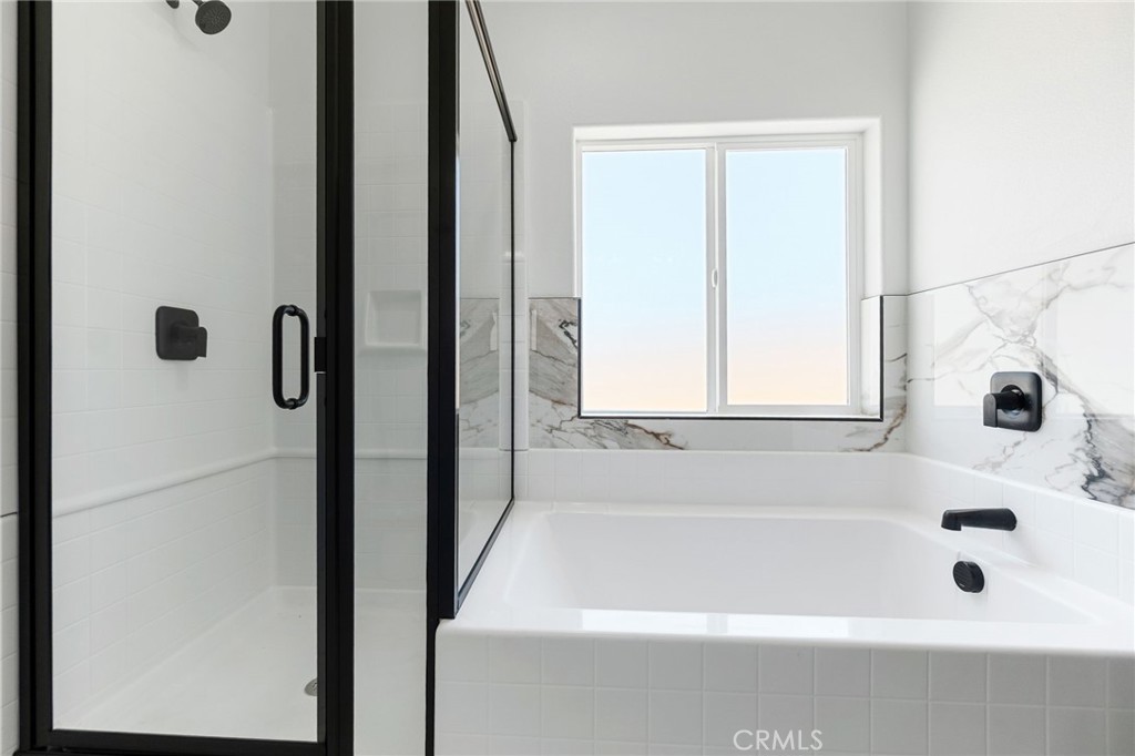 https://media.crmls.org/medias/6496abbb-a6c1-4b1e-a1e8-da04c73c13f6.jpg?preset=X-Large