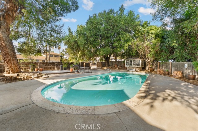 Detail Gallery Image 25 of 40 For 5693 Dumbarton Ave, San Bernardino,  CA 92404 - 3 Beds | 2 Baths