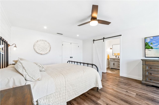 5732 Anthony Ave, Garden Grove CA: https://media.crmls.org/medias/649721c6-afbb-43ca-9116-0e2e0d98cfbb.jpg