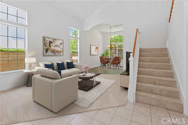 2311 Gillingham Circle, Thousand Oaks CA: https://media.crmls.org/medias/64974f12-0703-4e07-a06e-d91607dd41df.jpg