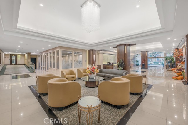 Detail Gallery Image 6 of 47 For 345 Pioneer Dr #601,  Glendale,  CA 91203 - 2 Beds | 2 Baths